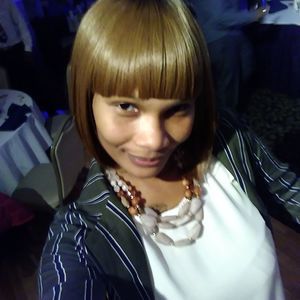 Meet your Posher, Denise